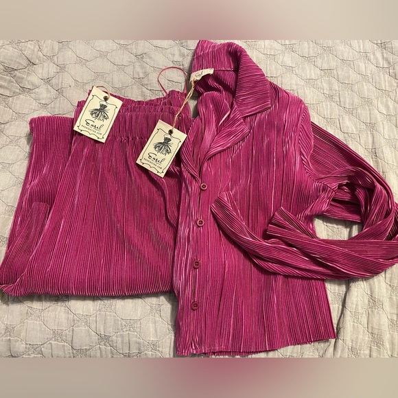 Fuchsia set NWT - Picture 4 of 6